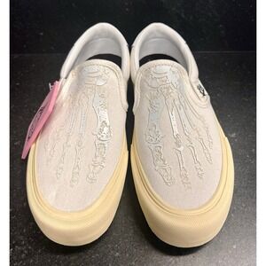 Skeleton Design Slip-On Athletic Shoes